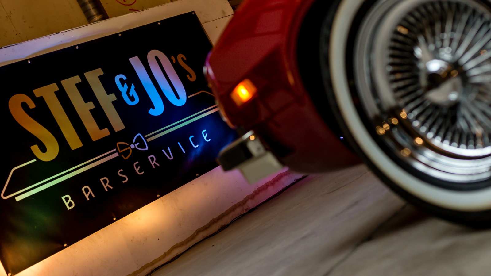 
              slideshow-03_auto-6            
